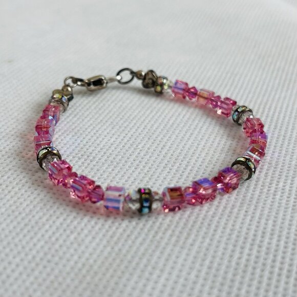 Pink and Clear Crystal Beads Bracelet with Heart Clasp NIB - Picture 2 of 4